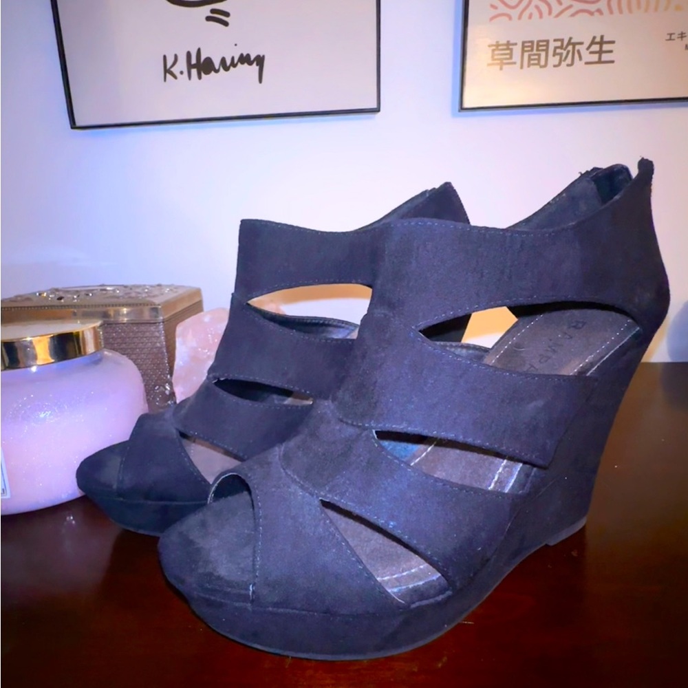 Women’s wedge heels size 6.5 Rampage